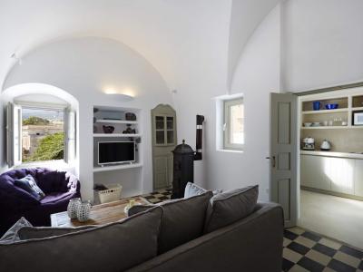 antelmi villa house santorini messaria greece 03 antelmi villa house santorini messaria greece 03