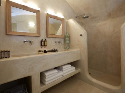 antelmi villa house santorini messaria greece 032 antelmi villa house santorini messaria greece 032